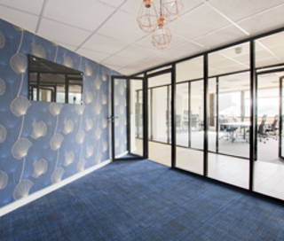 Bureau privé 52 m² 14 postes Coworking Rue Royale Saint-Cloud 92210 - photo 2